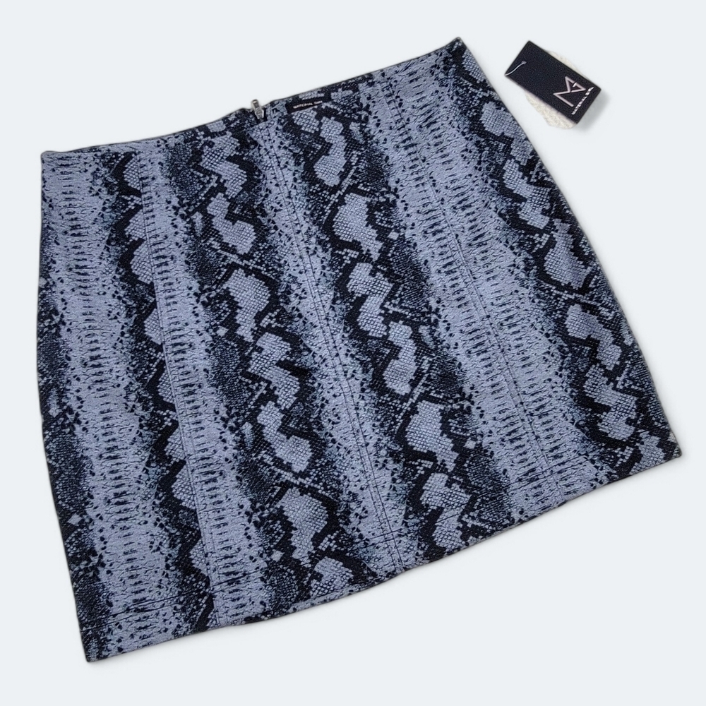 NEW Material Girl Gray Black Snakeskin Print Skirt Size XXL